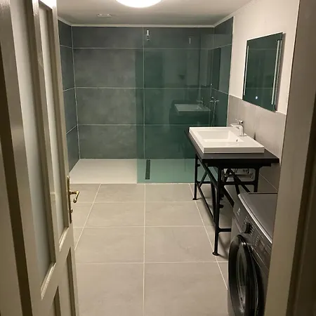 Super At Corner House With Pool Access * Tarcal