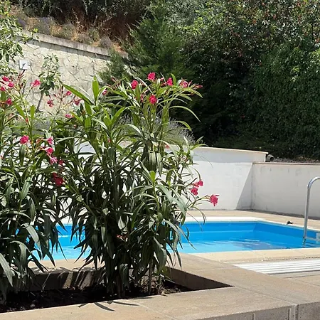 Chalet Super At Corner House With Pool Access